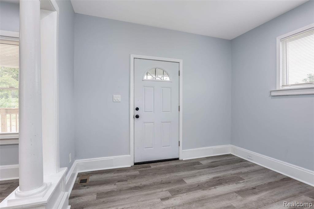 534 Trowbridge Street, Detroit, MI 48202 — Photo 16