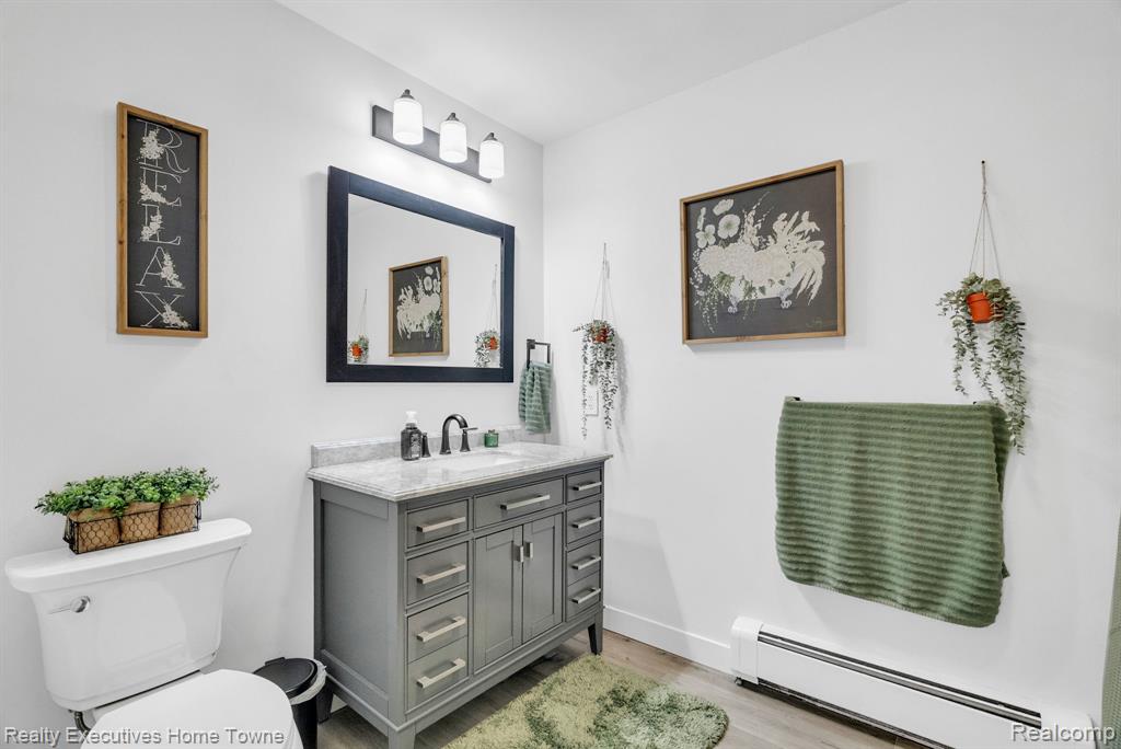 5851 Lakeshore Road, Fort Gratiot, MI 48059 — Photo 22