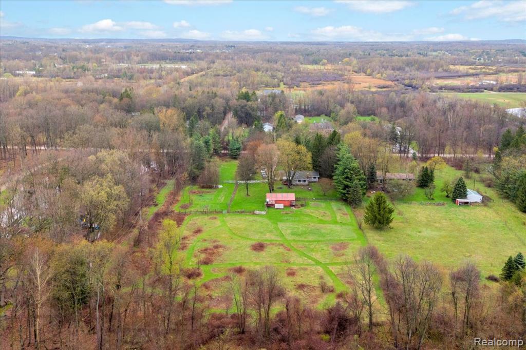 4360 Sherwood Road, Ortonville, MI 48462 — Photo 36