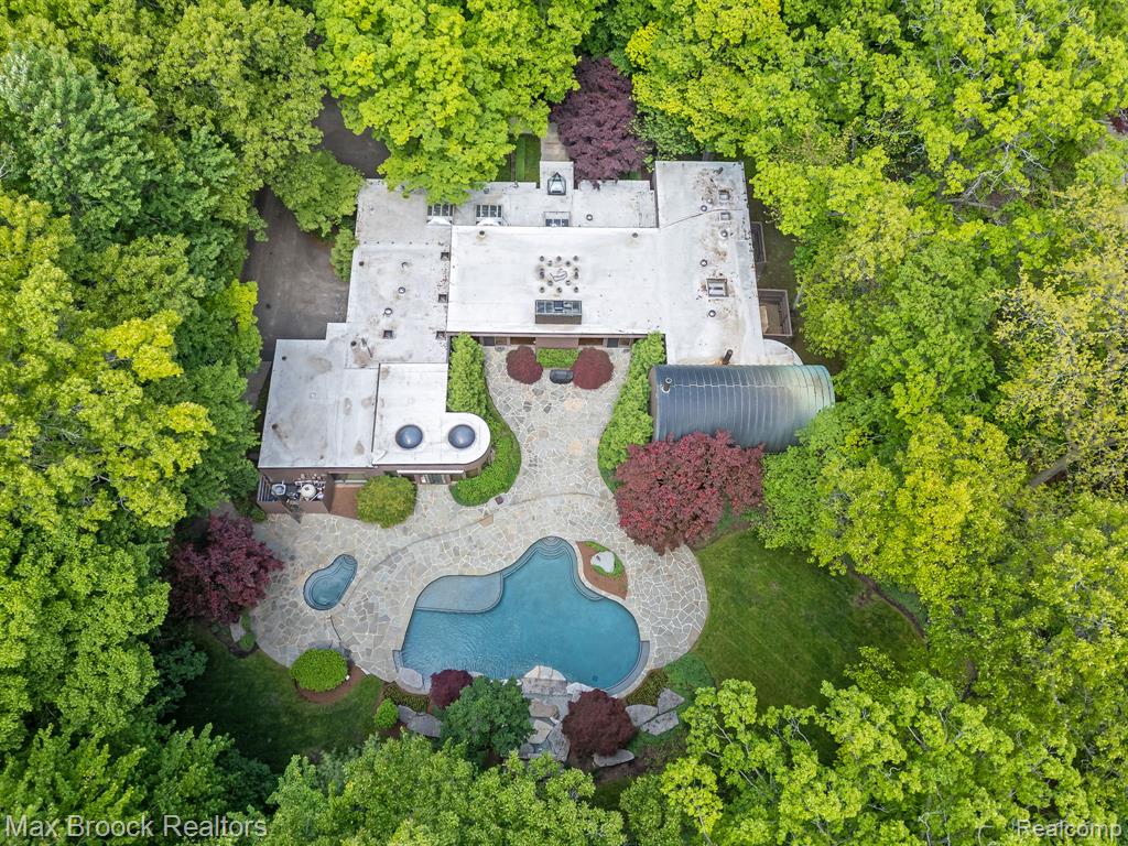 5130 Deep Wood Road, Bloomfield Hills, MI 48302 — Photo 63