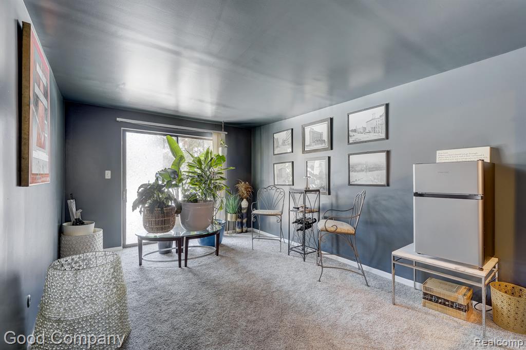 7105 Pebble Park Drive, West Bloomfield, MI — Photo 15