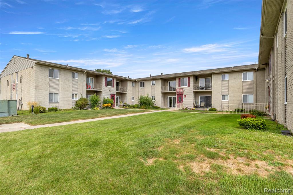 9993 Allen Pointe Drive, Allen Park, MI 48101 — Photo 2