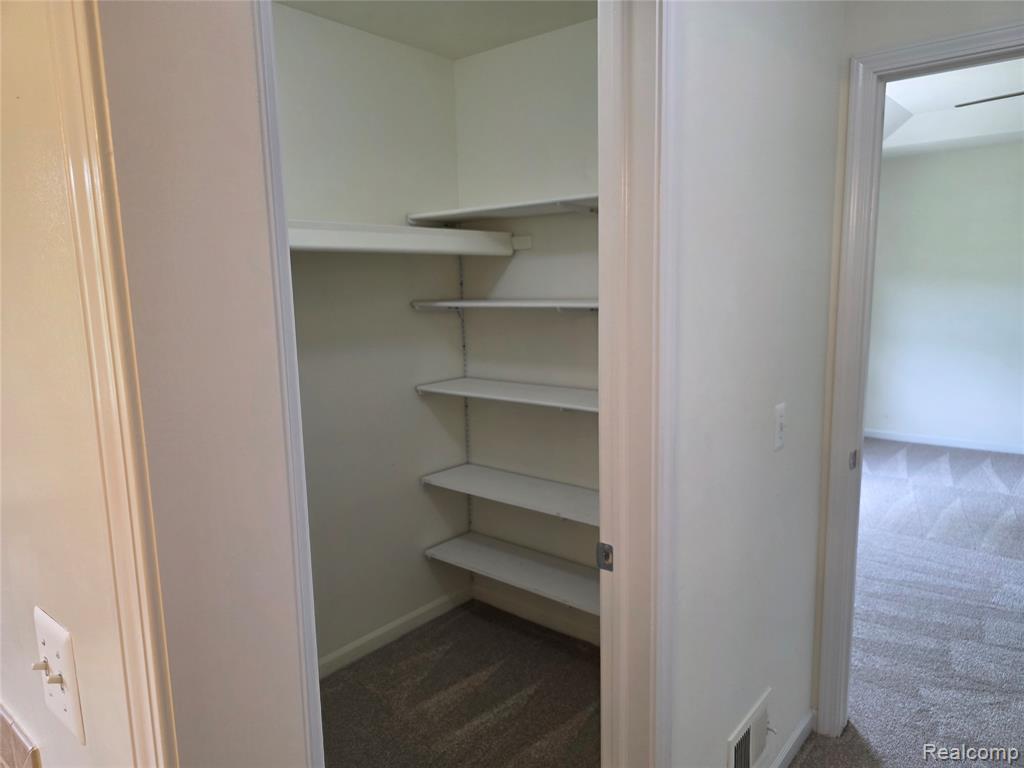 2103 Enterprise Drive, Troy, MI 48083 — Photo 28