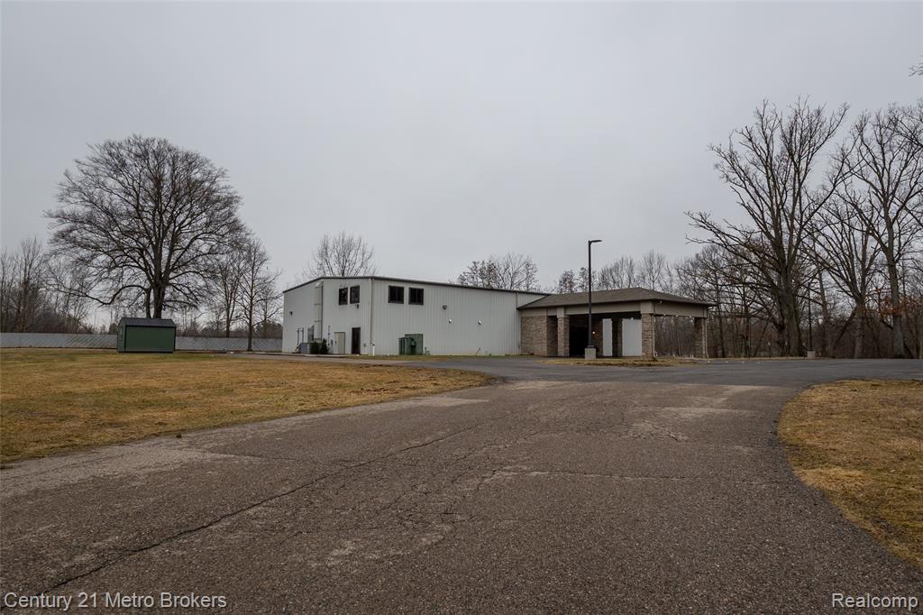 7256 E Court Street, Davison, MI 48423 — Photo 38