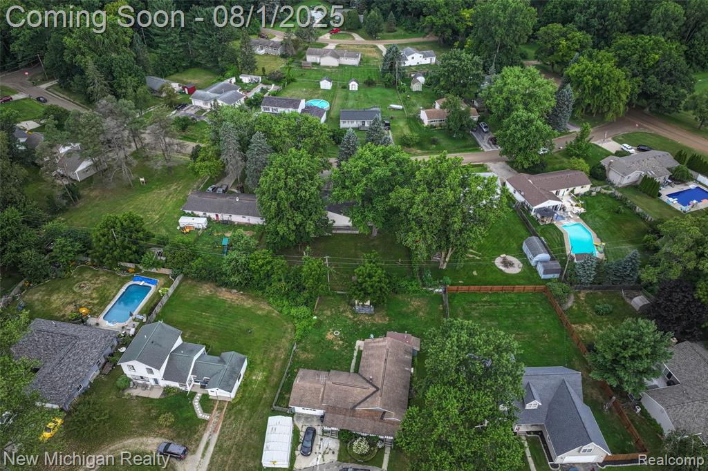 529 Greencove Drive, Holly, MI 48442 — Photo 10