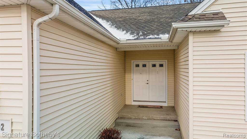 8392 PARKRIDGE Drive, Dexter, MI 48130 — Photo 3