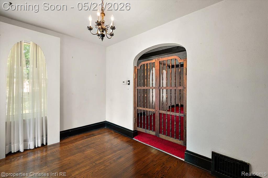 9820 Ingram Street, Livonia, MI 48150 — Photo 10