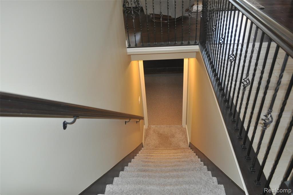 62735 Franklin Park Drive, Washington, MI — Photo 30