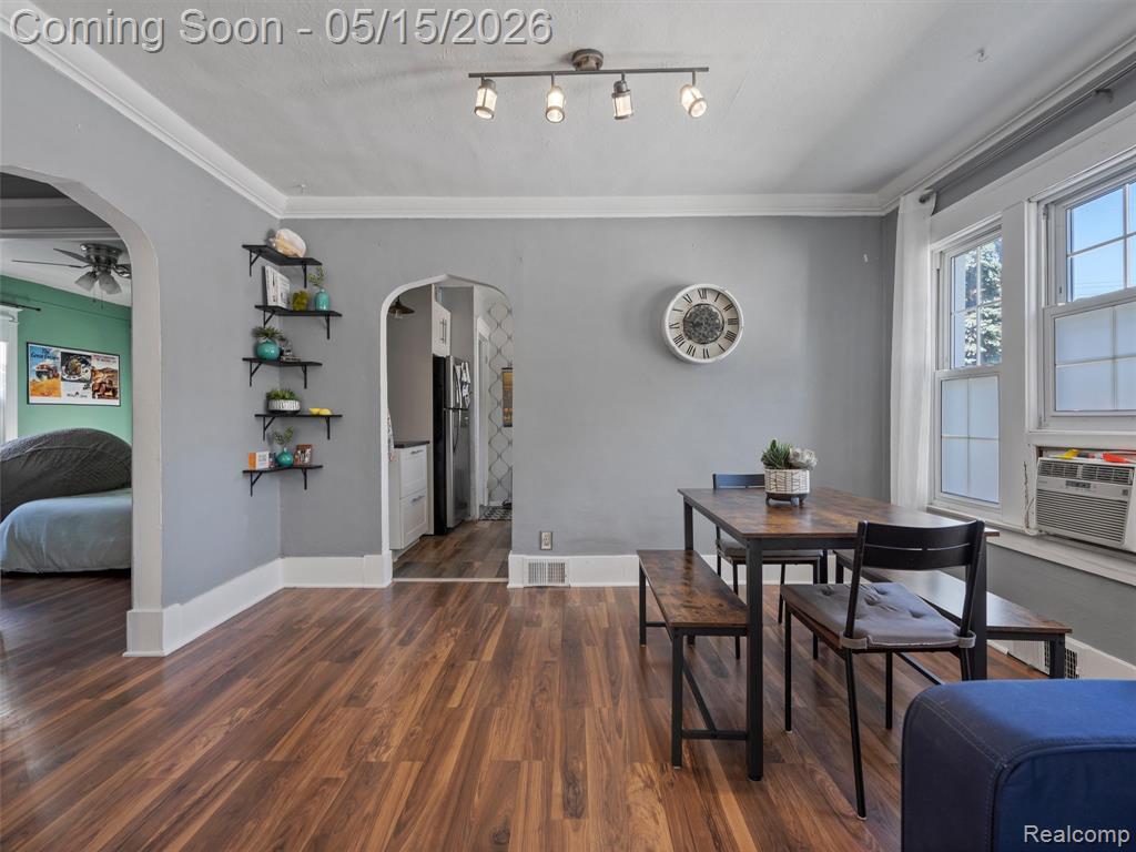 504 S Kenwood Avenue, Royal Oak, MI 48067 — Photo 12