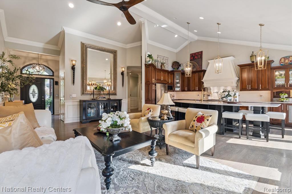 730 Berwick Court, Highland, MI — Photo 22
