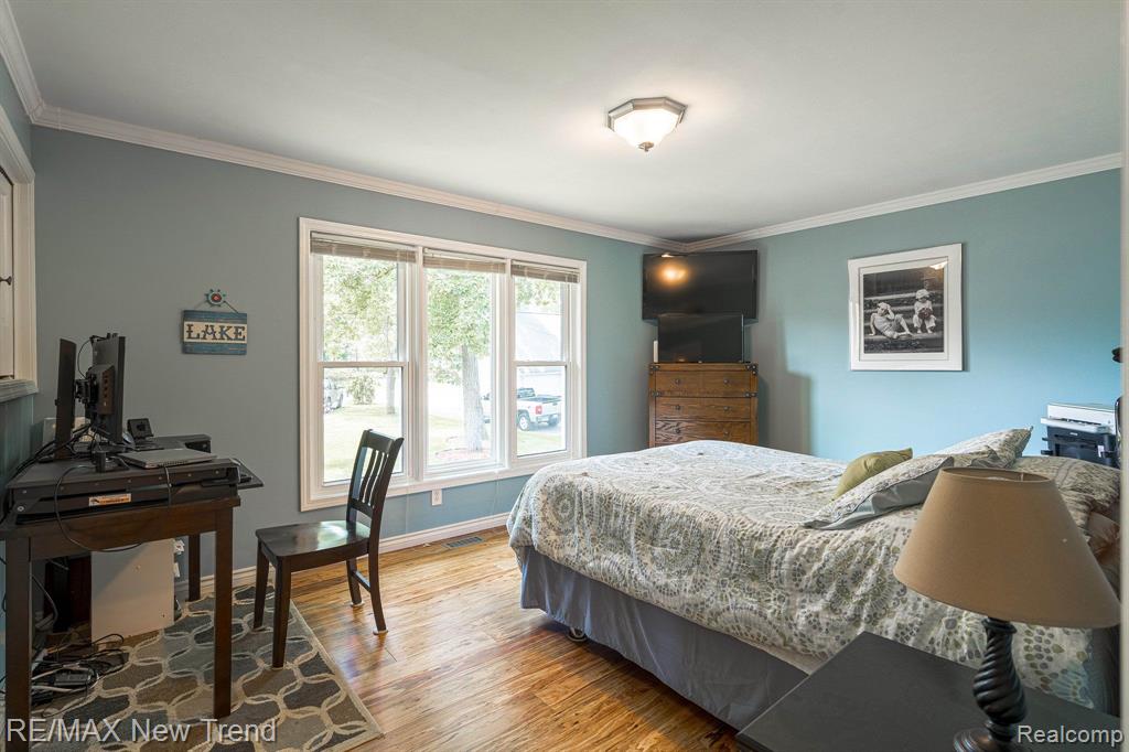 6768 HATCHERY Road, Waterford, MI 48327 — Photo 37