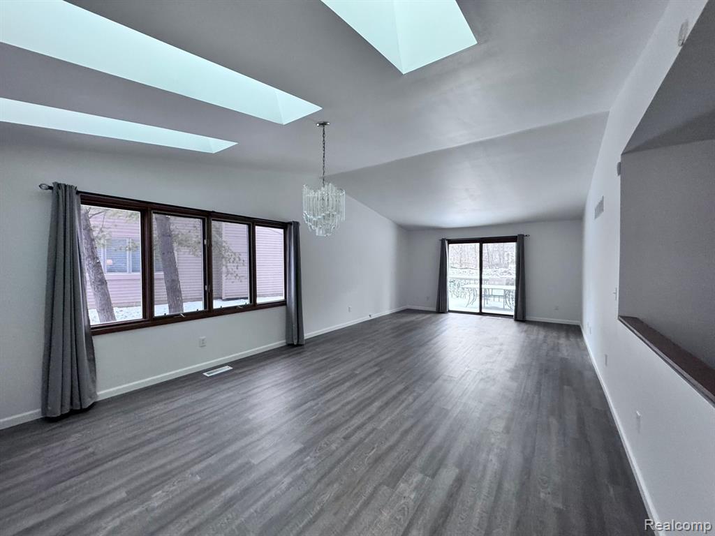 5440 PARKGROVE Road, Ann Arbor, MI 48103 — Photo 11