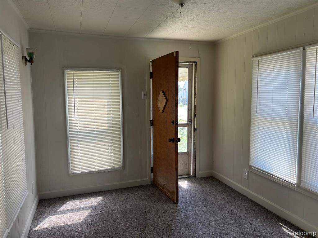 7004 Republic Avenue, Warren, MI 48091 — Photo 12