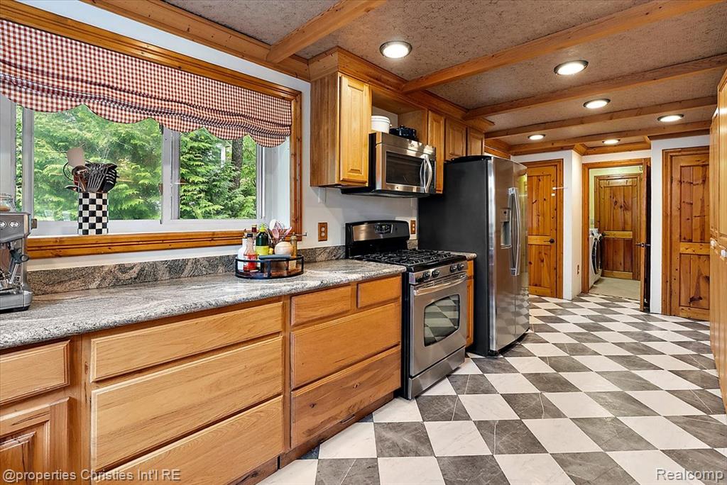 4880 Algonquin Boulevard, Clarkston, MI 48348 — Photo 18