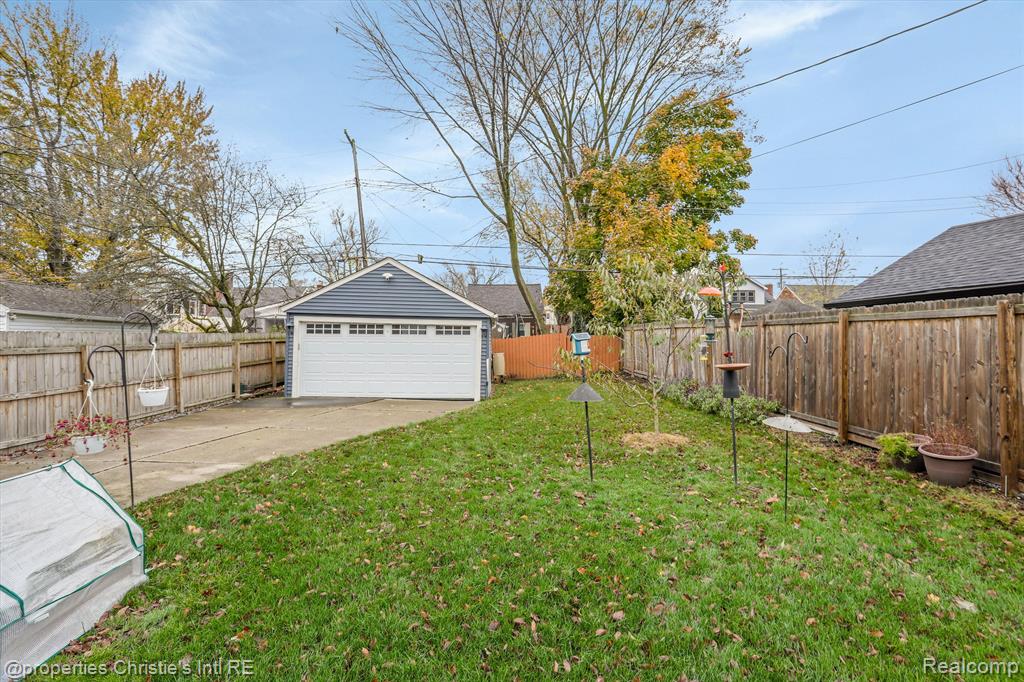 469 Kerby Road, Grosse Pointe Farms, MI 48236 — Photo 33