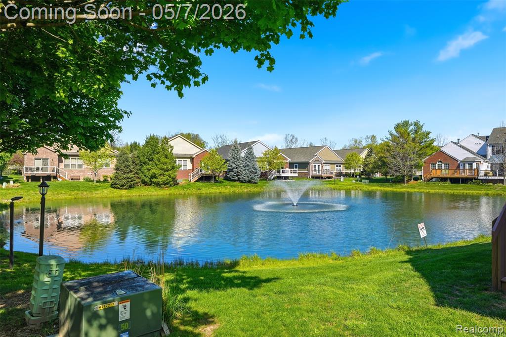 49118 Hawksburry Road, Canton, MI 48188 — Photo 32