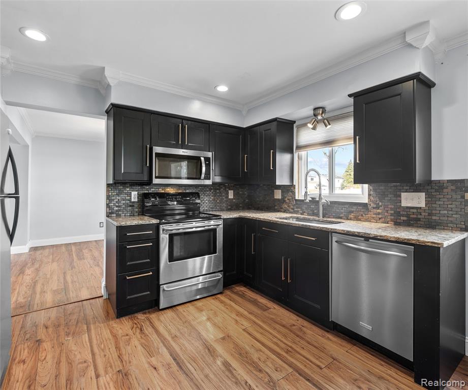 923 Kings Way, Canton, MI 48188 — Photo 22