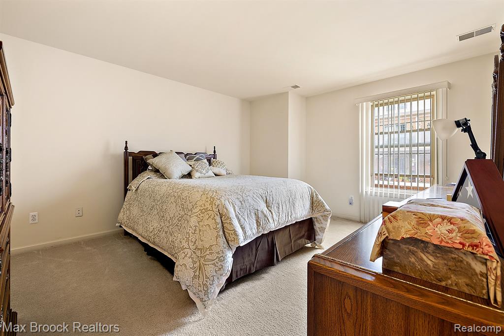 39634 Rockcrest Lane, Northville, MI 48168 — Photo 15