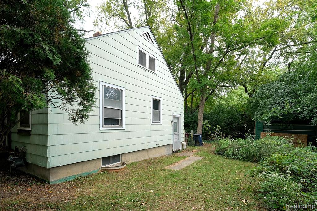 2893 PARKWOOD Avenue, Ann Arbor, MI 48104 — Photo 12