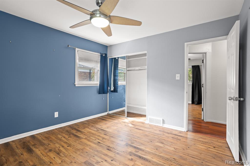 9950 HENRY RUFF Road, Livonia, MI 48150 — Photo 14