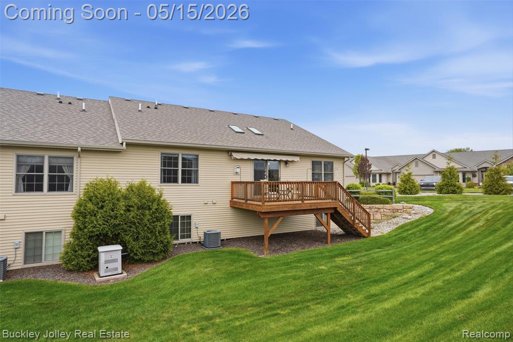 6369 Pasture Lane, Brighton, MI 48116 — Photo 33