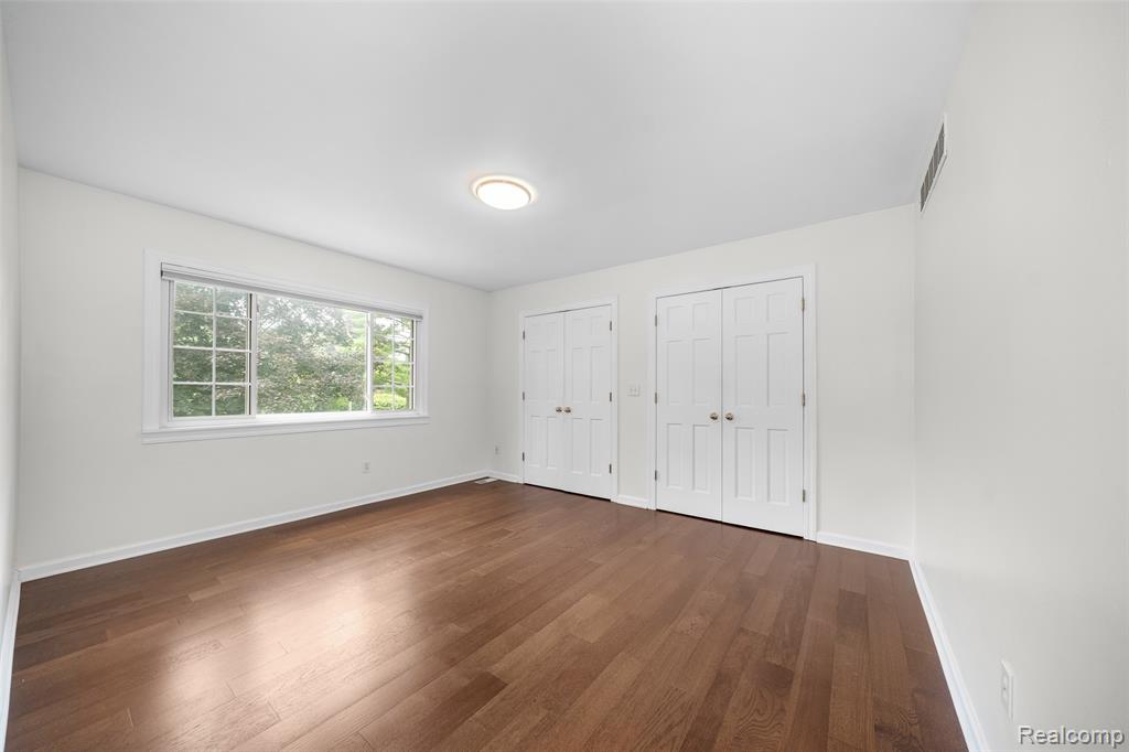 560 Billingsgate Court, Bloomfield Hills, MI 48301 — Photo 15