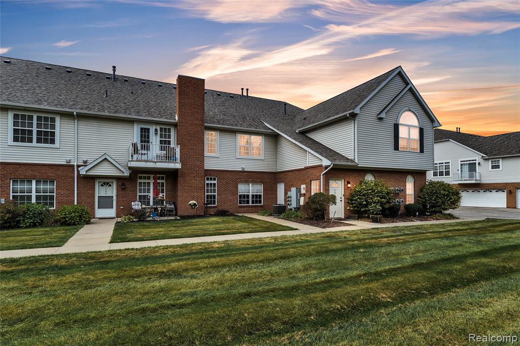 592 Olde English Circle, Howell, MI 48855 — Photo 43