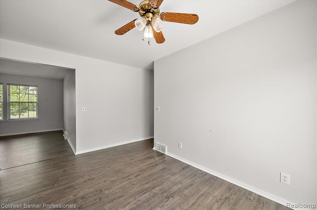 5714 Five Lakes Road, North Branch, MI 48461 — Photo 20