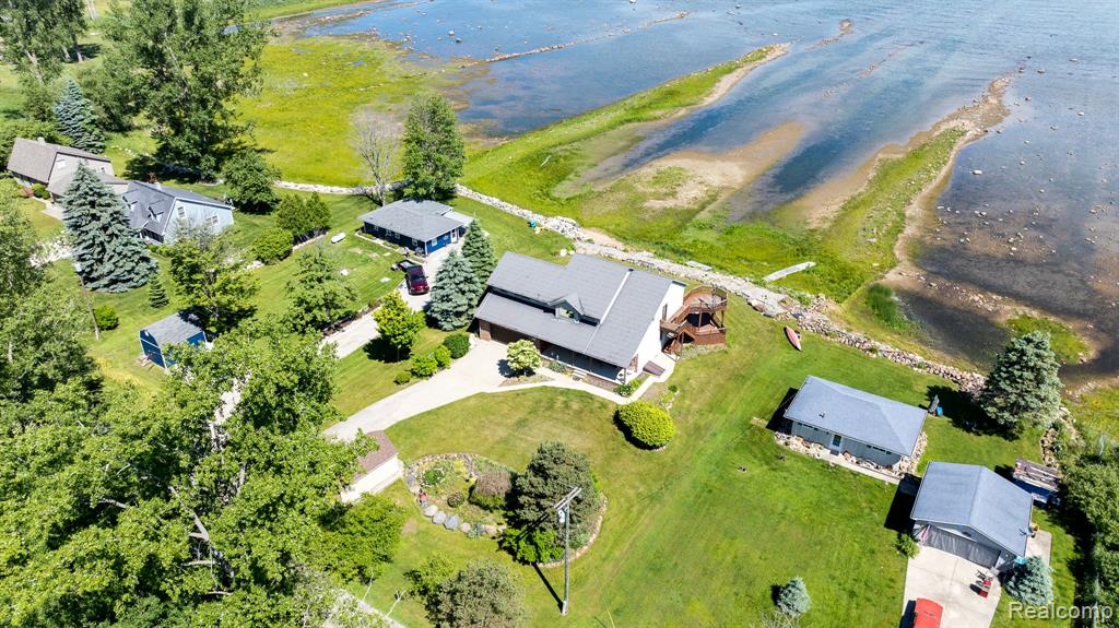 6455 LAKEVIEW Drive, MI — Photo 4