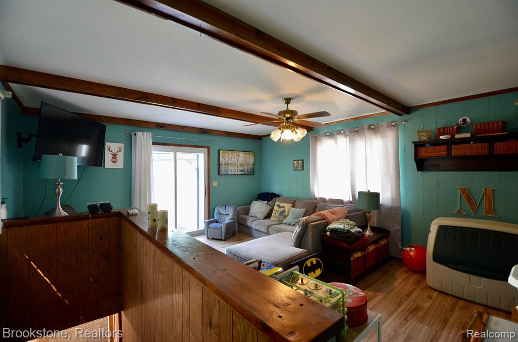 10083 HEGEL Road, Goodrich Vlg, MI — Photo 49