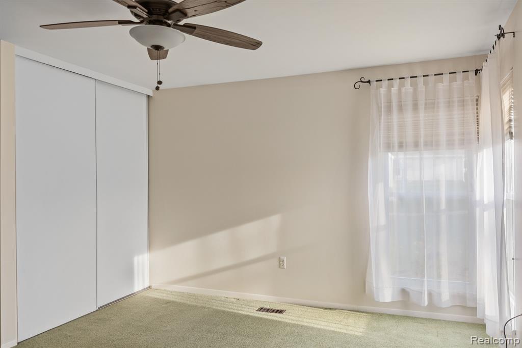39727 VILLAGE WOOD Lane, Novi, MI — Photo 16