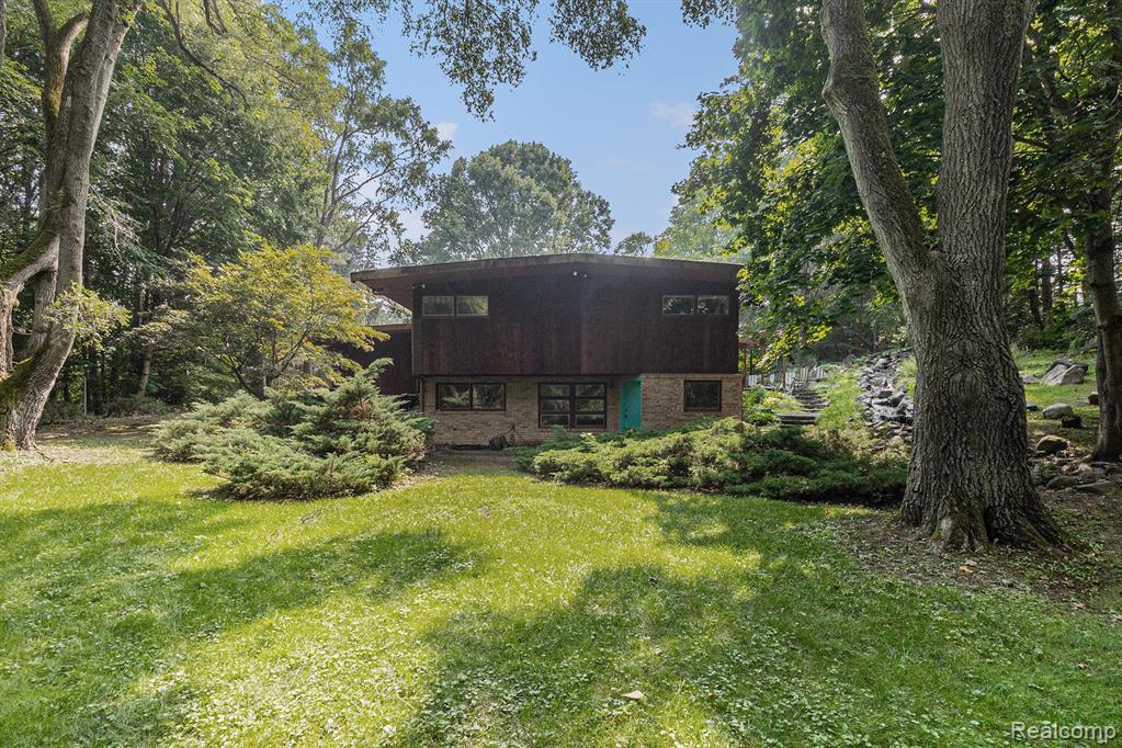 3192 Paint Creek Drive, Oakland, MI — Photo 29