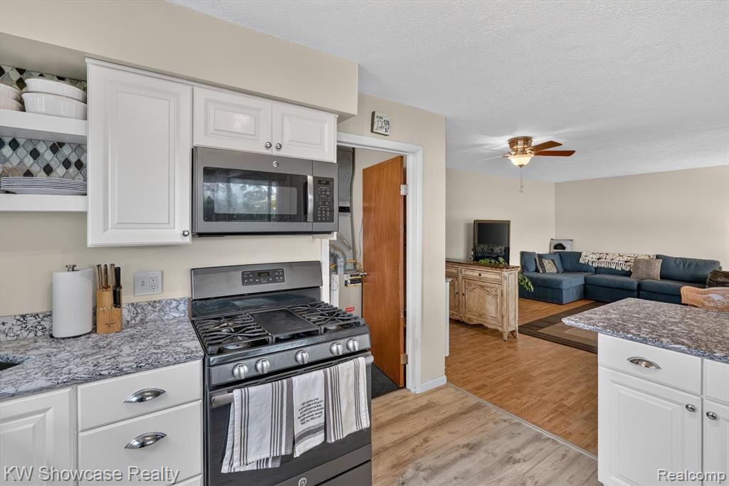 5854 Bullard Road, Fenton, MI 48430 — Photo 15