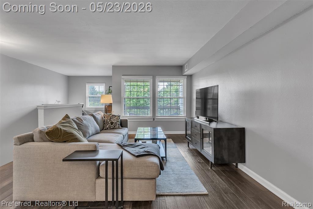 19108 Northridge Drive, Northville, MI 48167 — Photo 10