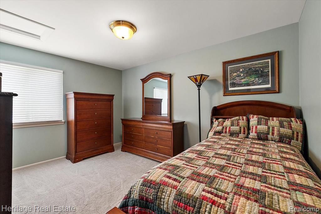 174 Howland Pines Drive, Oxford, MI 48371 — Photo 37