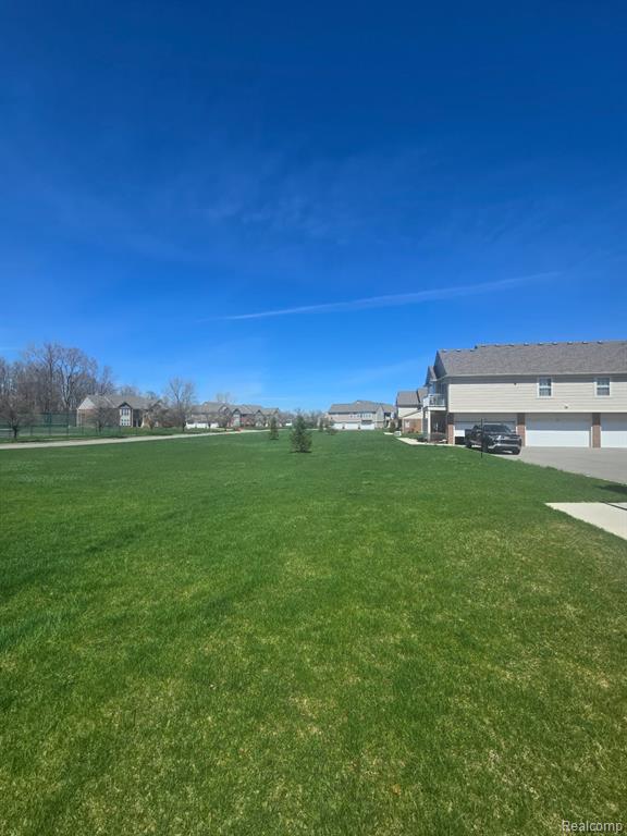 51843 E Pointe Lane, New Baltimore, MI — Photo 14