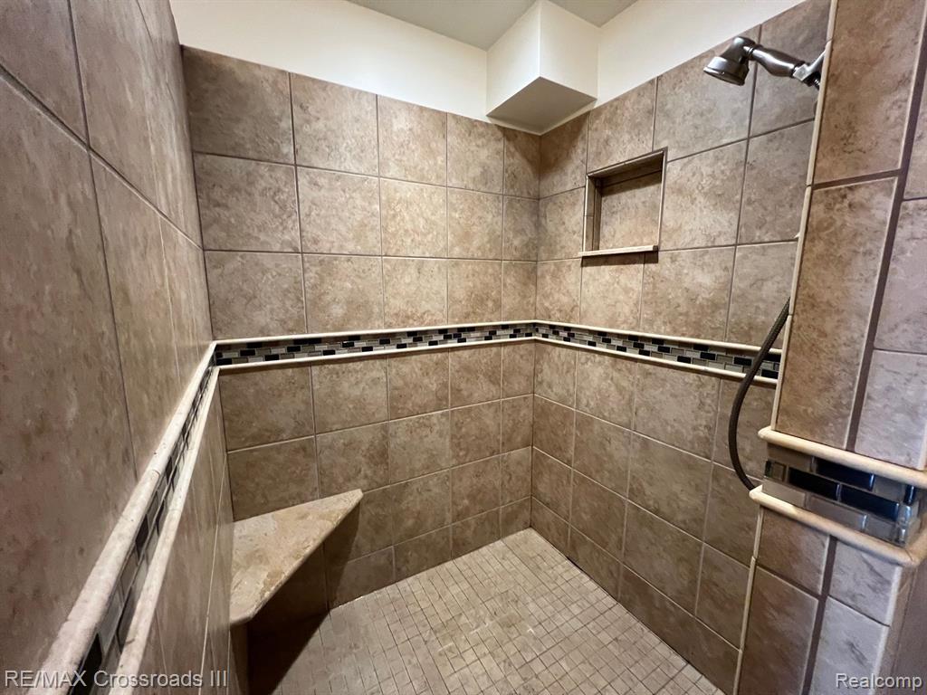 48295 BAYSHORE Drive, Van Buren, MI 48111 — Photo 14