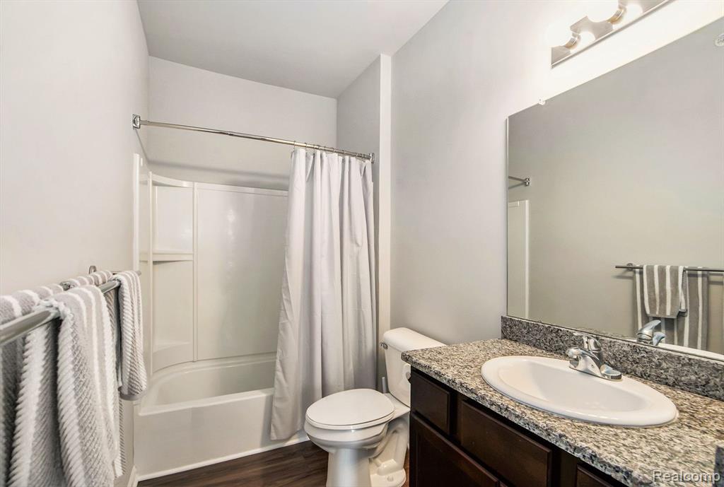 9916 RIDGE RUN Street, Howell, MI 48855 — Photo 11