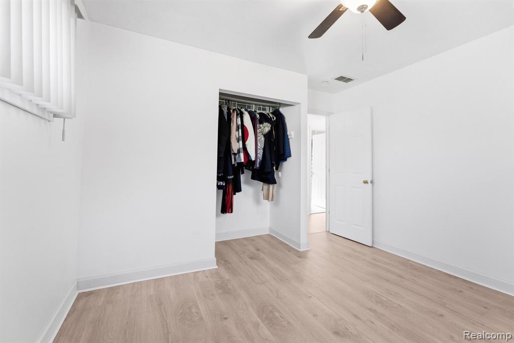 45208 Paris Drive, Belleville, MI 48111 — Photo 13