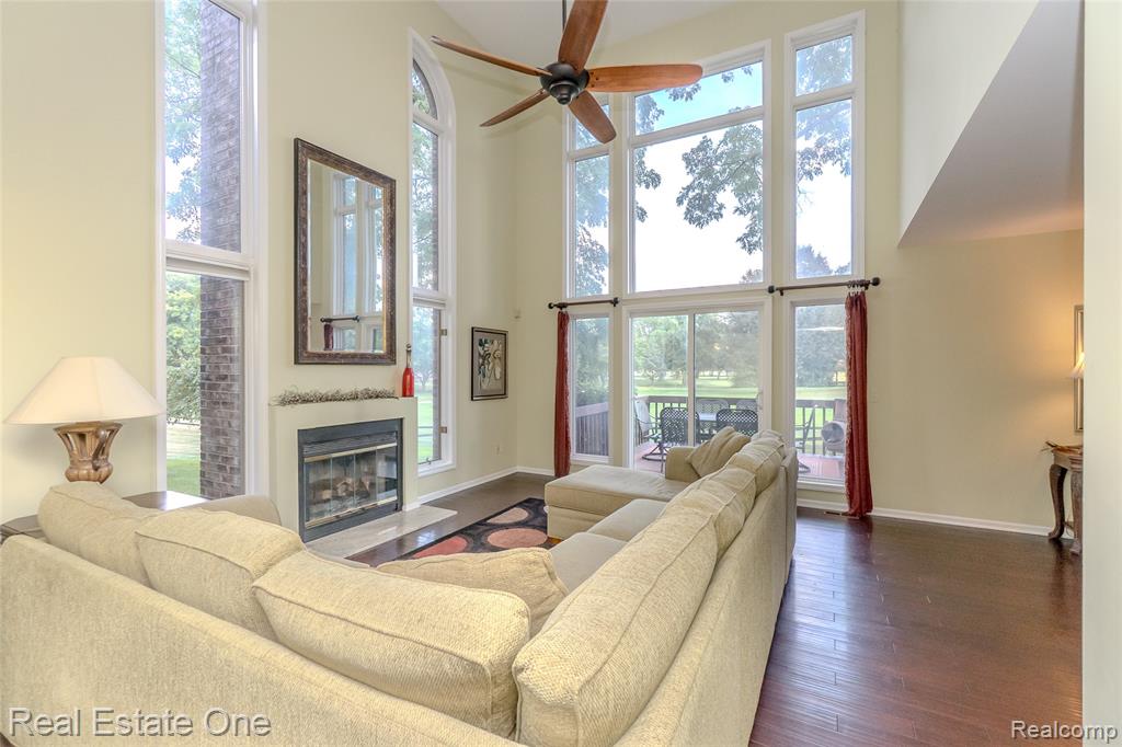 4575 Fairway Court, Waterford, MI 48328 — Photo 22