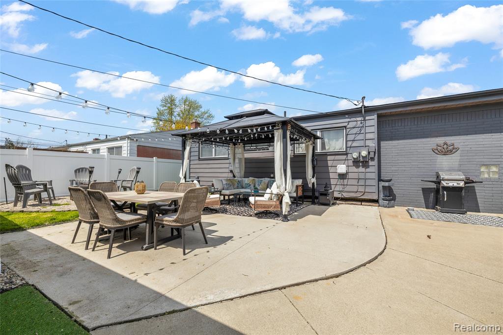 14911 Cook Street, Southgate, MI 48195 — Photo 18