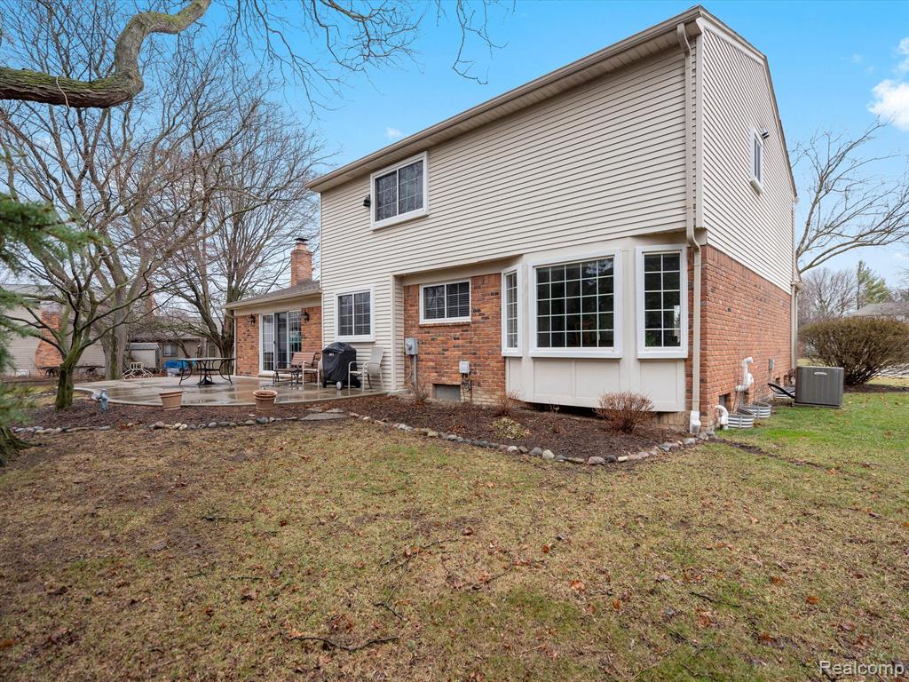 825 DARTFORD PLACE Drive, Rochester Hills, MI 48307 — Photo 30