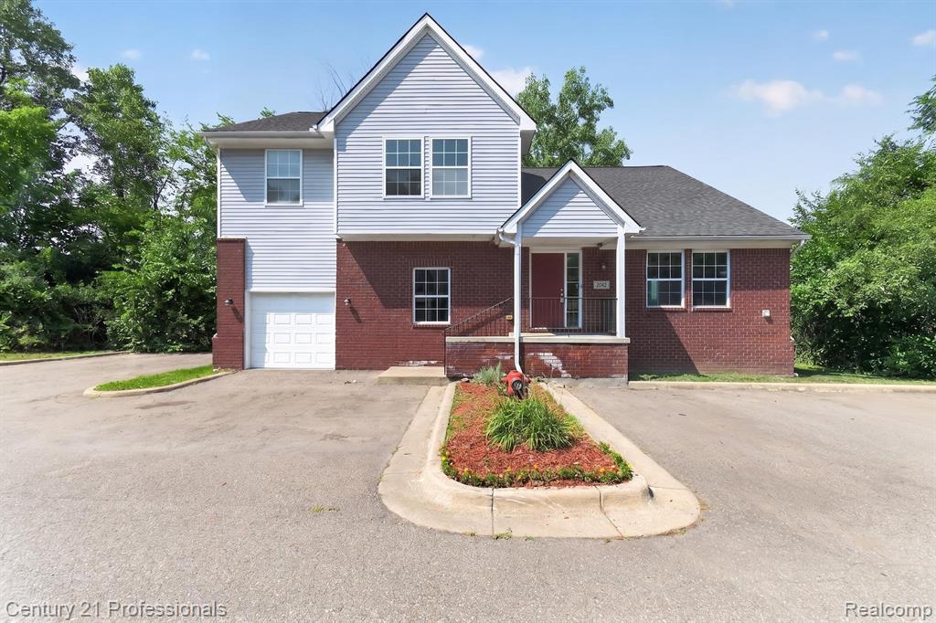 2042 Decker Road, Walled Lake, MI 48390 — Photo 2
