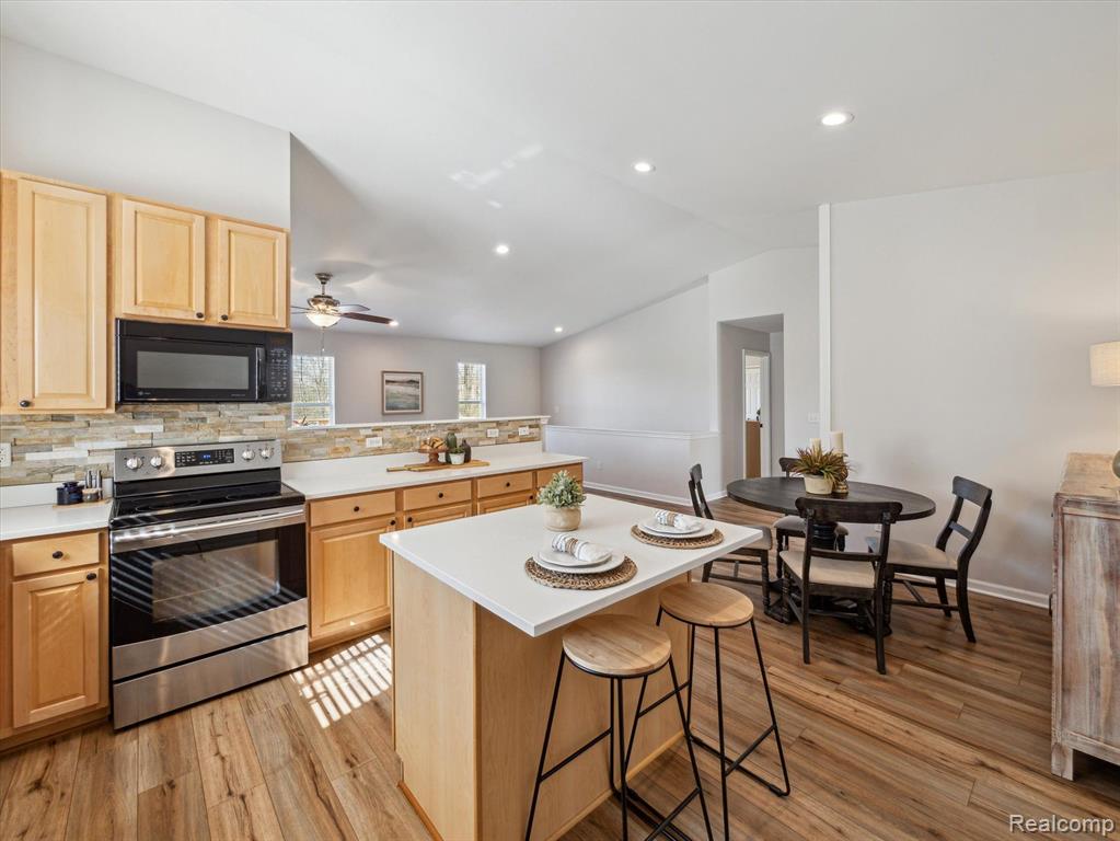 7184 PAMELA Drive, Ypsilanti, MI 48197 — Photo 14