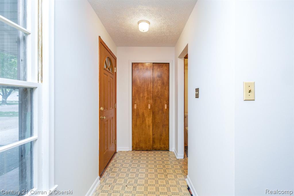 2548 Hearthside Drive, Ypsilanti, MI 48198 — Photo 5