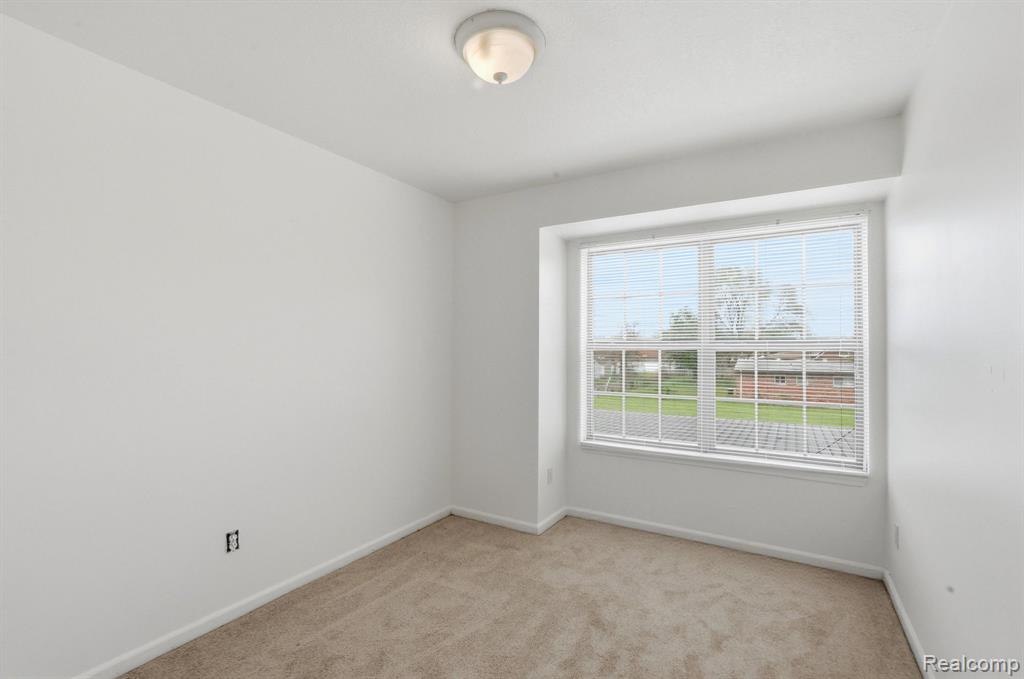 446 Salliotte Road, Ecorse, MI 48229 — Photo 12