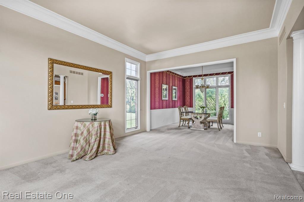 4458 HYCLIFFE Drive, Troy, MI 48098 — Photo 6
