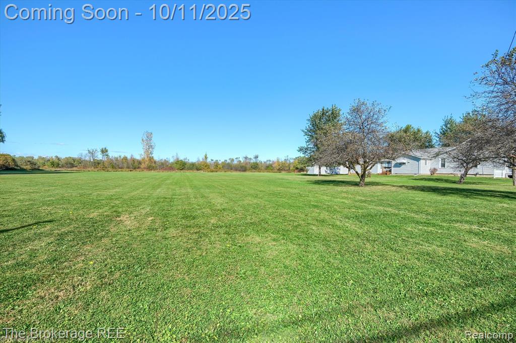 5234 Kelly Road, Flint, MI 48504 — Photo 10