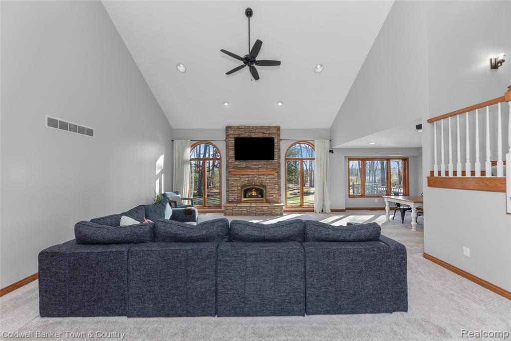 11535 Lancelot Lane, Pinckney, MI 48169 — Photo 21