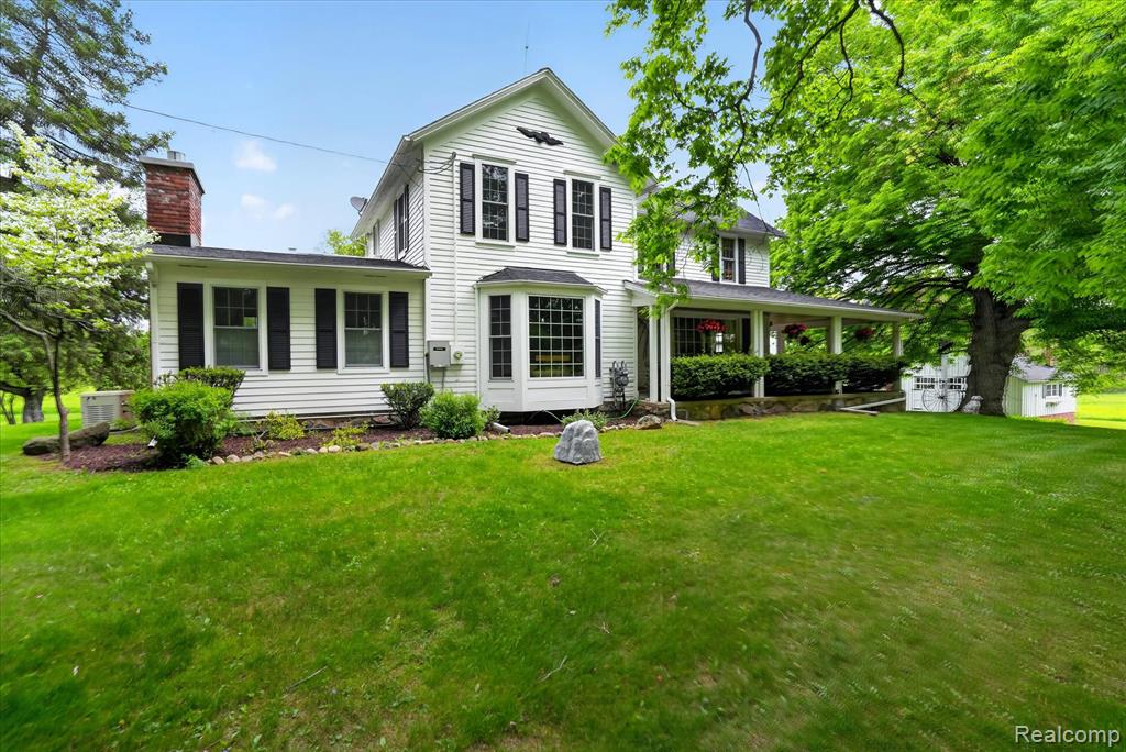 17750 M-106, Gregory, MI 48137